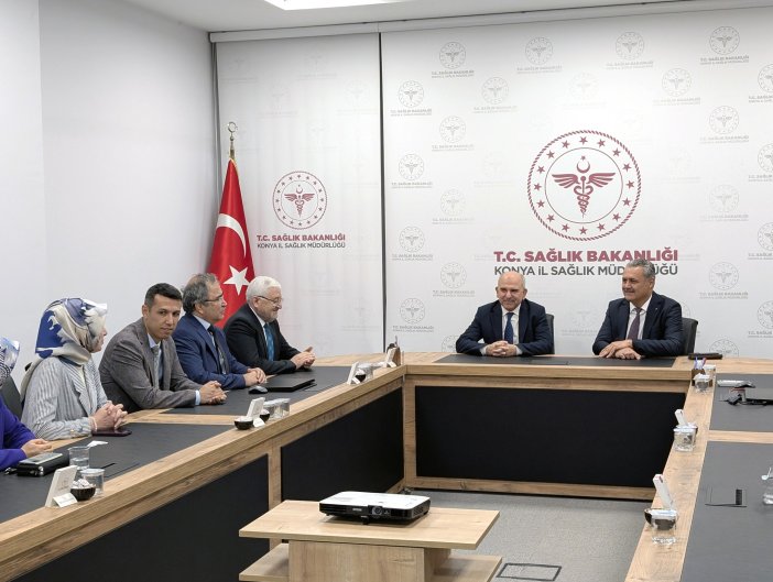 yeni-konya-il-saglik-muduru-yusuf-yavuz-goreve-basladi-001.jpg