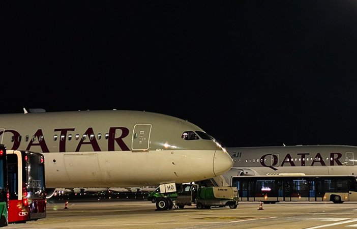 katara-ait-10-ucak-istanbul-havalimanina-indi.jpg