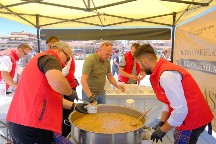 konya-dahil-3-ilde-vatandasa-asure-ikram-edildi-003.jpg