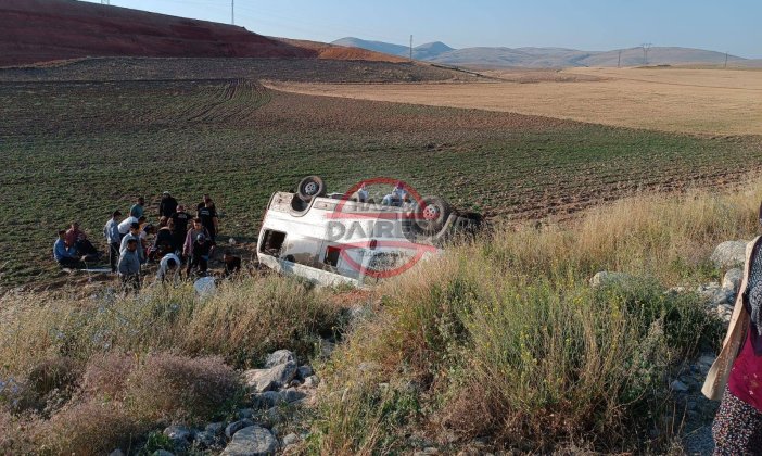 konyada-tarim-iscilerini-tasiyan-minibus-devrildi-cok-sayida-yarali-var.jpg