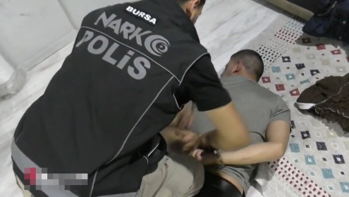 konya-dahil-21-ilde-uyusturucu-operasyonu-327-tutuklama.jpg