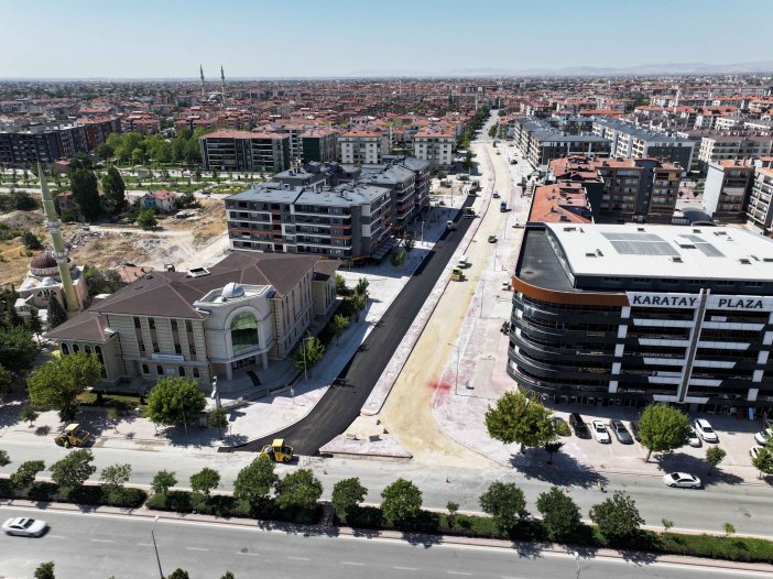 vatandas-istiyor-konya-yollari-konfora-kavusuyor-001.jpg