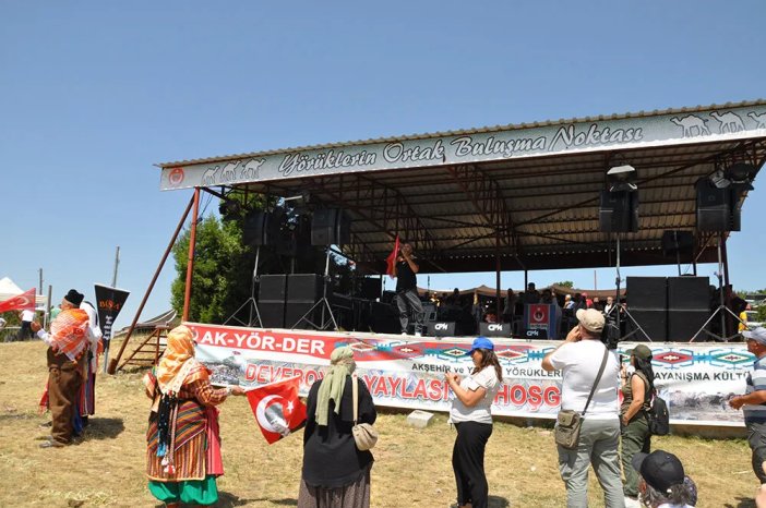 konyada-yoruk-turkmen-coskusu-003.webp