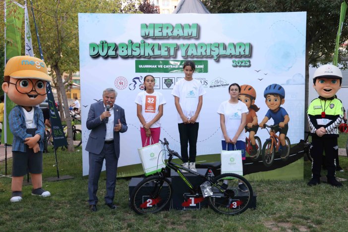 gelecegin-sampiyonlari-meramda-duse-kalka-pedal-ceviriyor-006.jpg