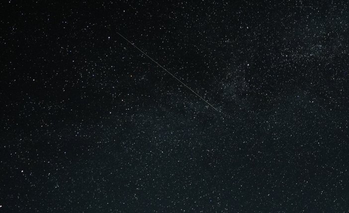 konyanin-dunyaca-unlu-mekaninda-perseid-meteor-yagmuru-buyuledi-001.jpg