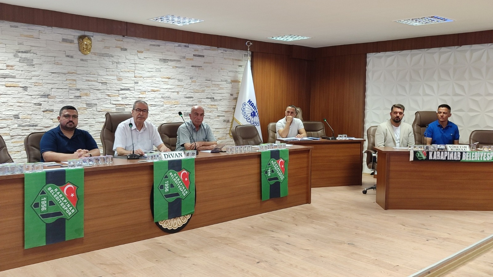 karapinar-belediyesporda-gorev-degisimi-001.jpeg