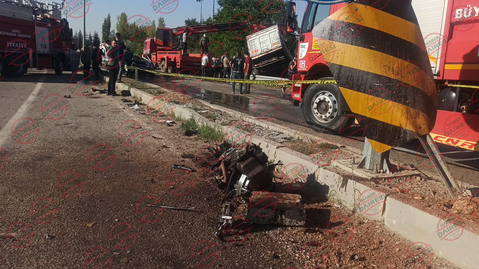 2025/08/23/konyada-otomobille-carpisan-tir-alev-aldi-3-kisi-hayatini-kaybetti-005.jpg
