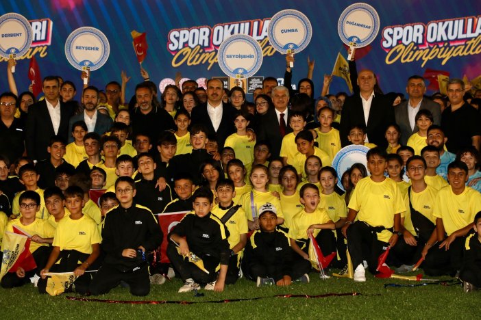 11-bin-ogrenci-ilce-spor-olimpiyatlarinda-yarisiyor.jpeg