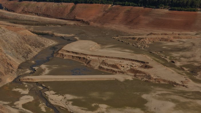 turkiyede-su-kitligi-kapida-tum-gozler-konya-ovasinda.jpeg