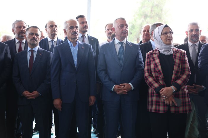 77-milyar-liralik-yatirima-baslandi-bakan-uraloglu-konyaya-da-mujdeyi-verdi-001.jpg