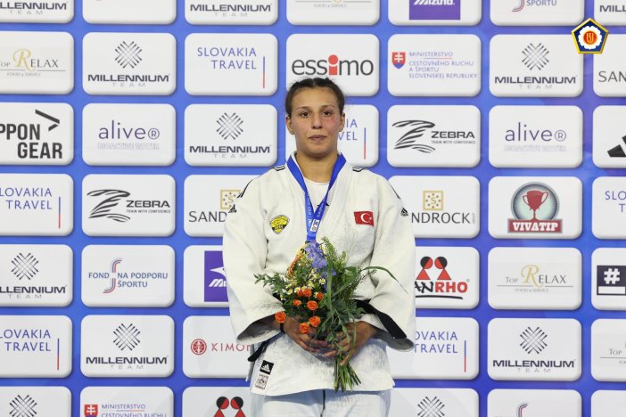 judo-sporunda-avrupa-sampiyonlugu-konyadan-geldi-002.jpg