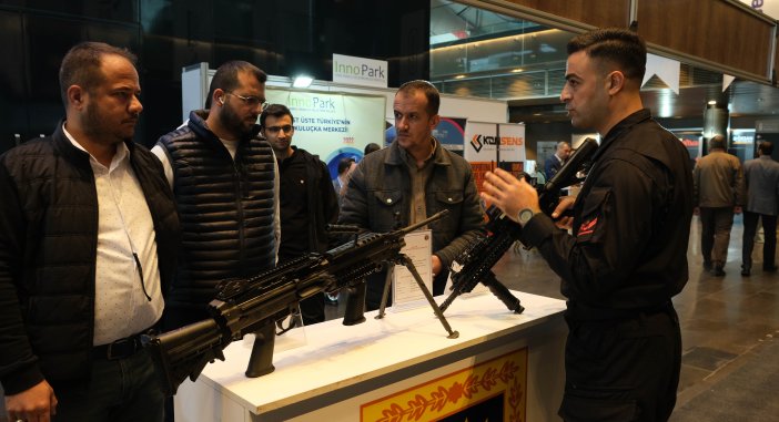 foto-4-7-savunma-sanayi-fuarindan-goruntuler-4.jpg