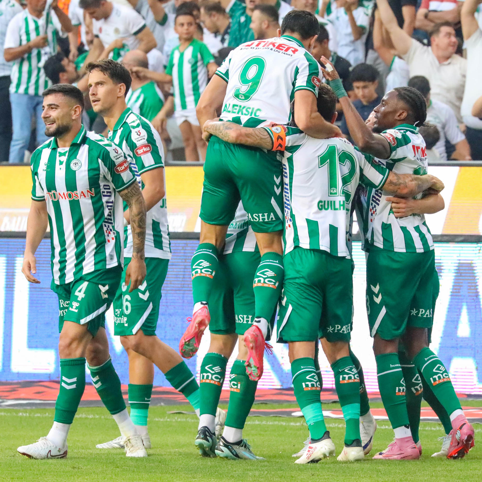 konyaspor-alanyaspor-macina-taraftarin-gozdesiyle-cikacak-001.jpg