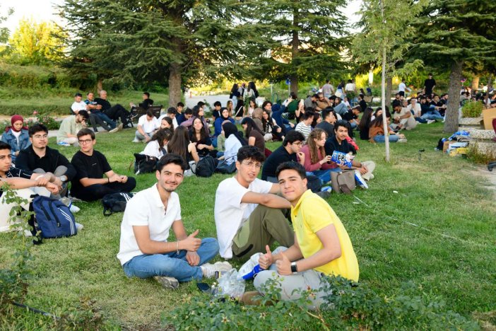 konya-teknik-universitesi-yeni-akademik-yila-festival-coskusuyla-baslangic-002.jpg