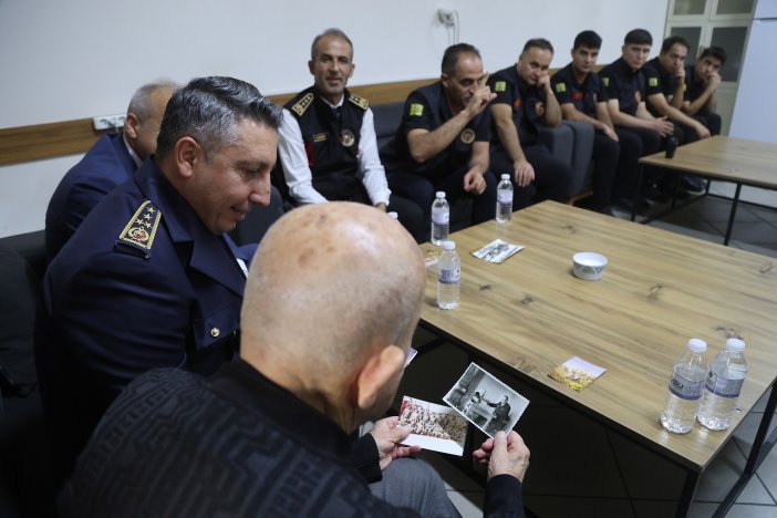 konya-itfaiyesinin-efsane-muduru-92-yasinda-eski-gunleri-yad-etti.jpg