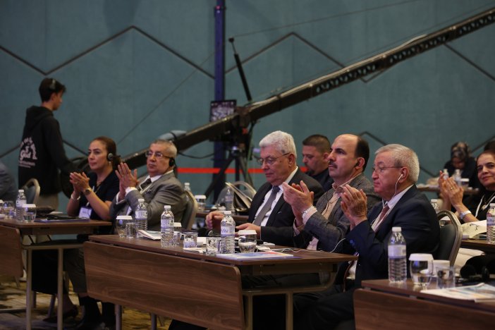 konya-uclg-mewa-kongresiyle-uluslararasi-zirveye-ev-sahipligi-yapti-003.jpg