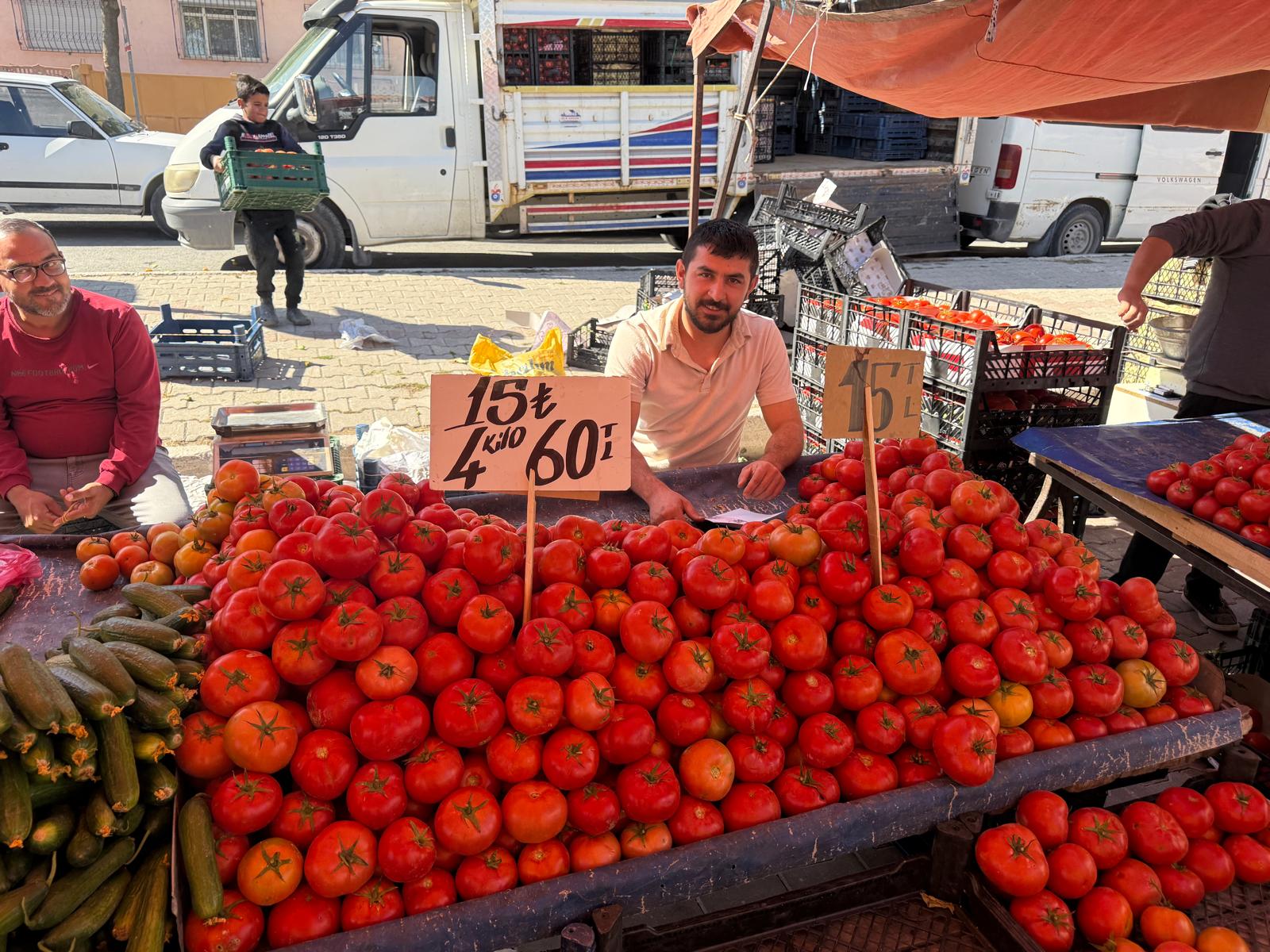 konyadaki-semt-pazarlarinda-fiyatlar-guncellendi-009.jpeg
