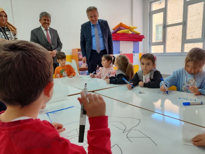konya-il-milli-egitim-muduru-murat-yigit-okul-ziyaretlerinde-bulundu-005.jpeg
