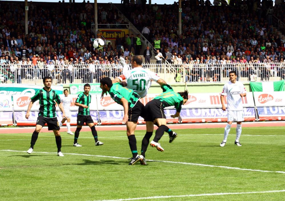 konyaspor-16-sezon-sonra-kocaelisporu-konuk-edecek-002.jpg