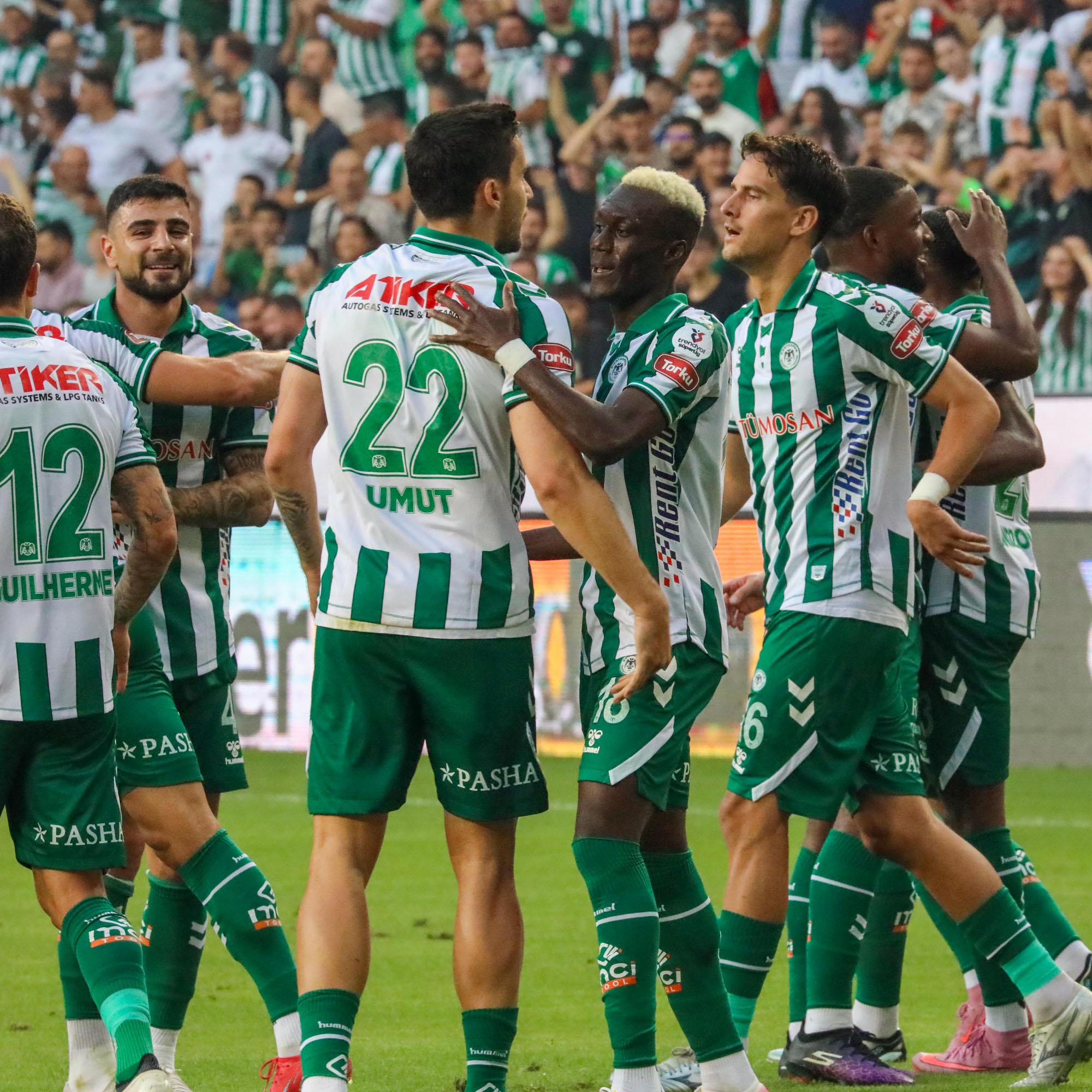 konyaspor-miras-ile-3-puan-pesinde-001.jpg