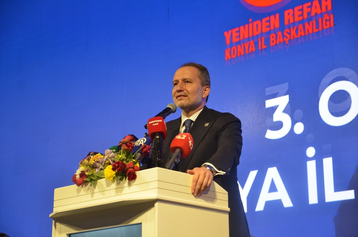fatih-erbakan-iktidara-nasil-geleceklerini-konyada-anlatti-001.jpg