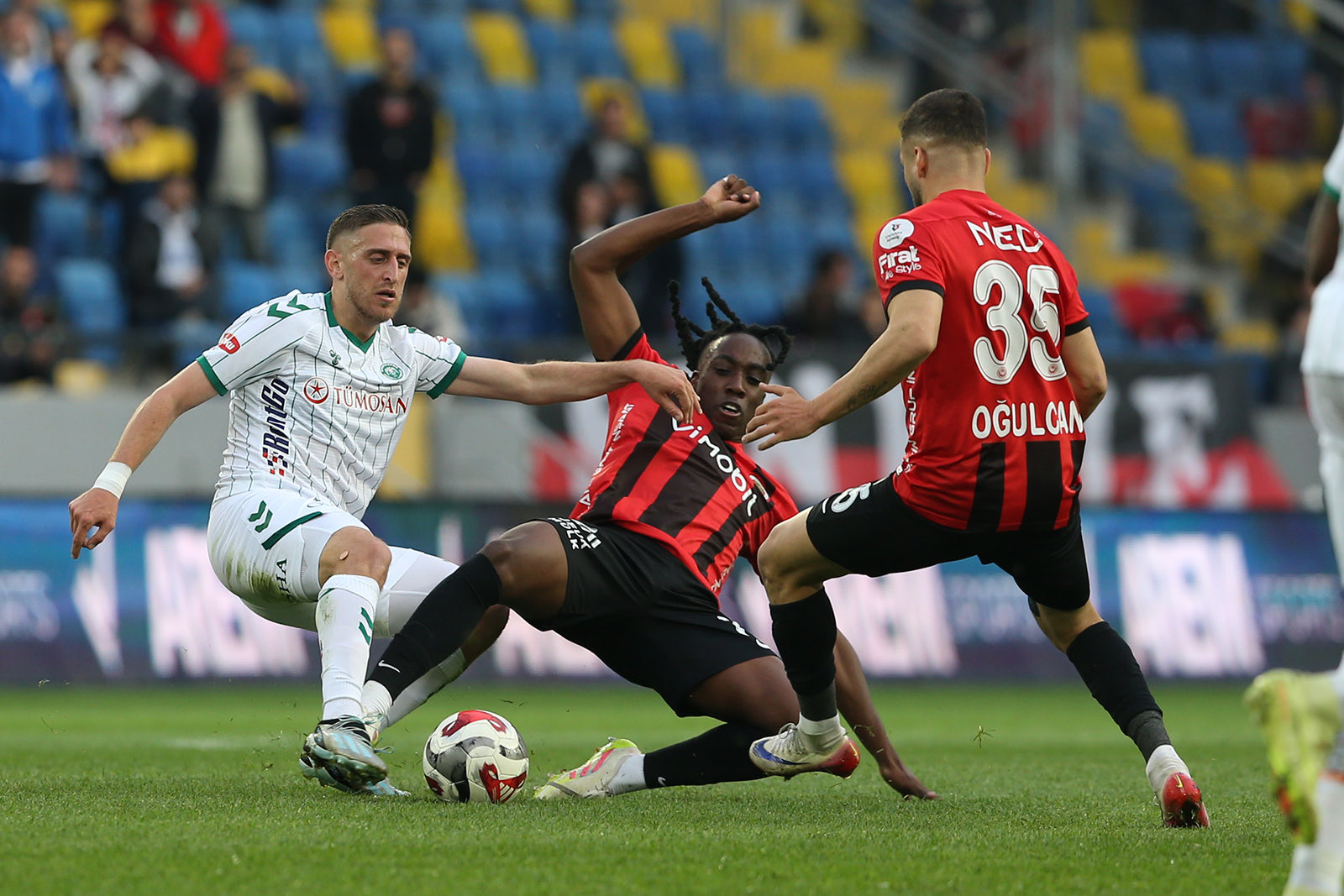 genclerbirligi-konyaspor-l-canli-003.jpg