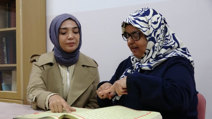 isitme-engelli-63-yasindaki-kadin-bir-ayda-kuran-i-kerimi-ogrendi.jpg