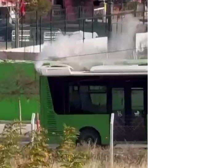 belediye-otobuslerinde-yangin-alarmi.jpg