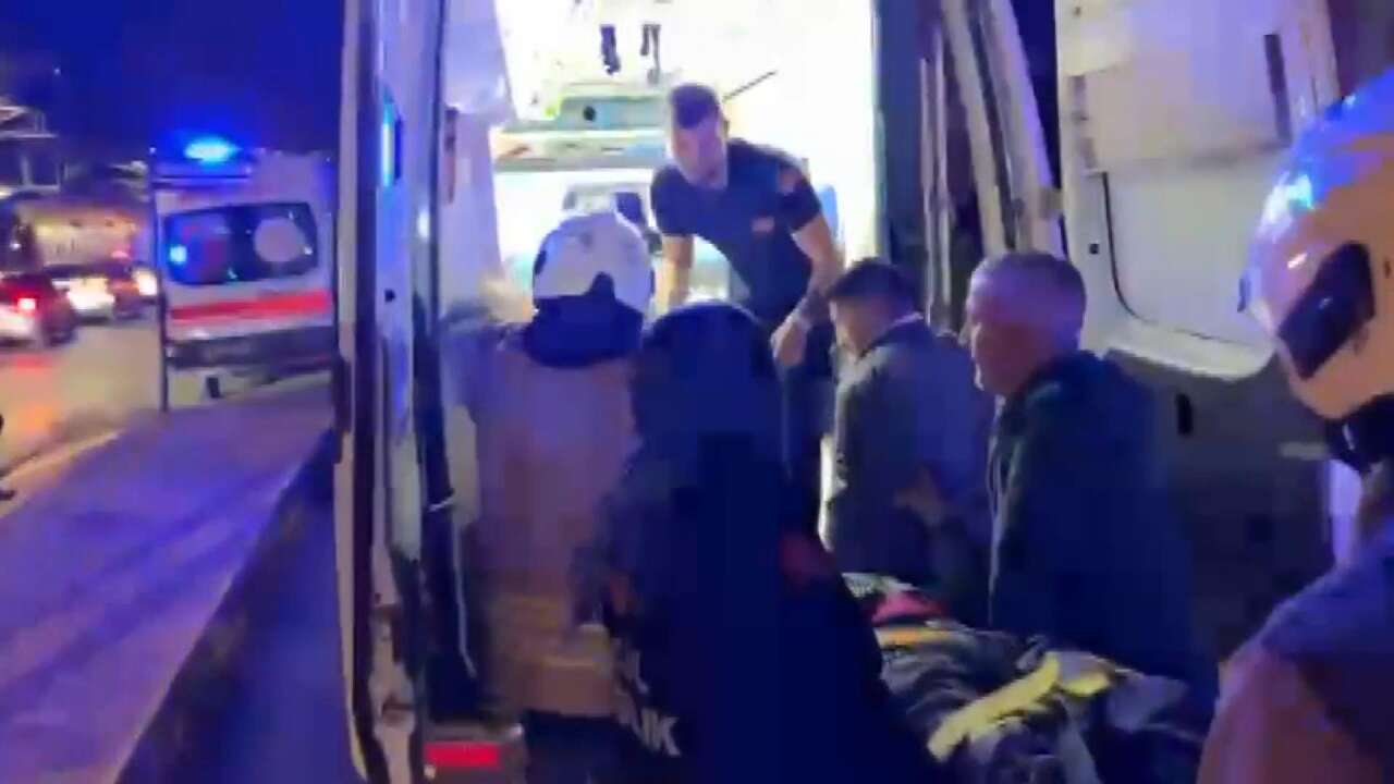 besiktas-kabatasta-metro-insaati-coktu-enkazda-kalanlar-var