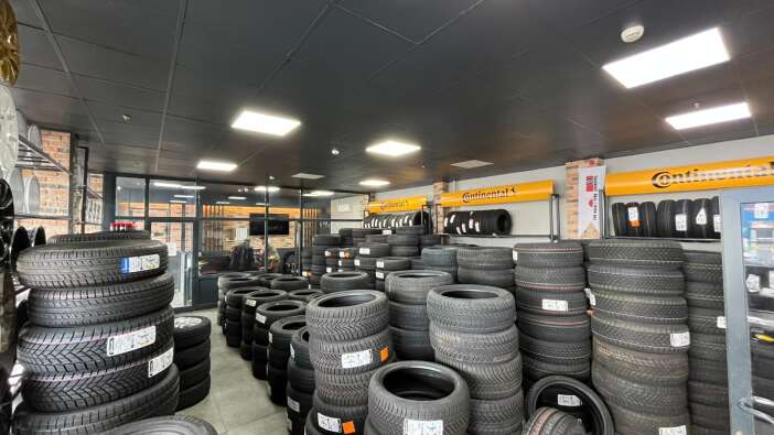 konyadaki-lastikcilerde-kis-lastigi-yogunlugu