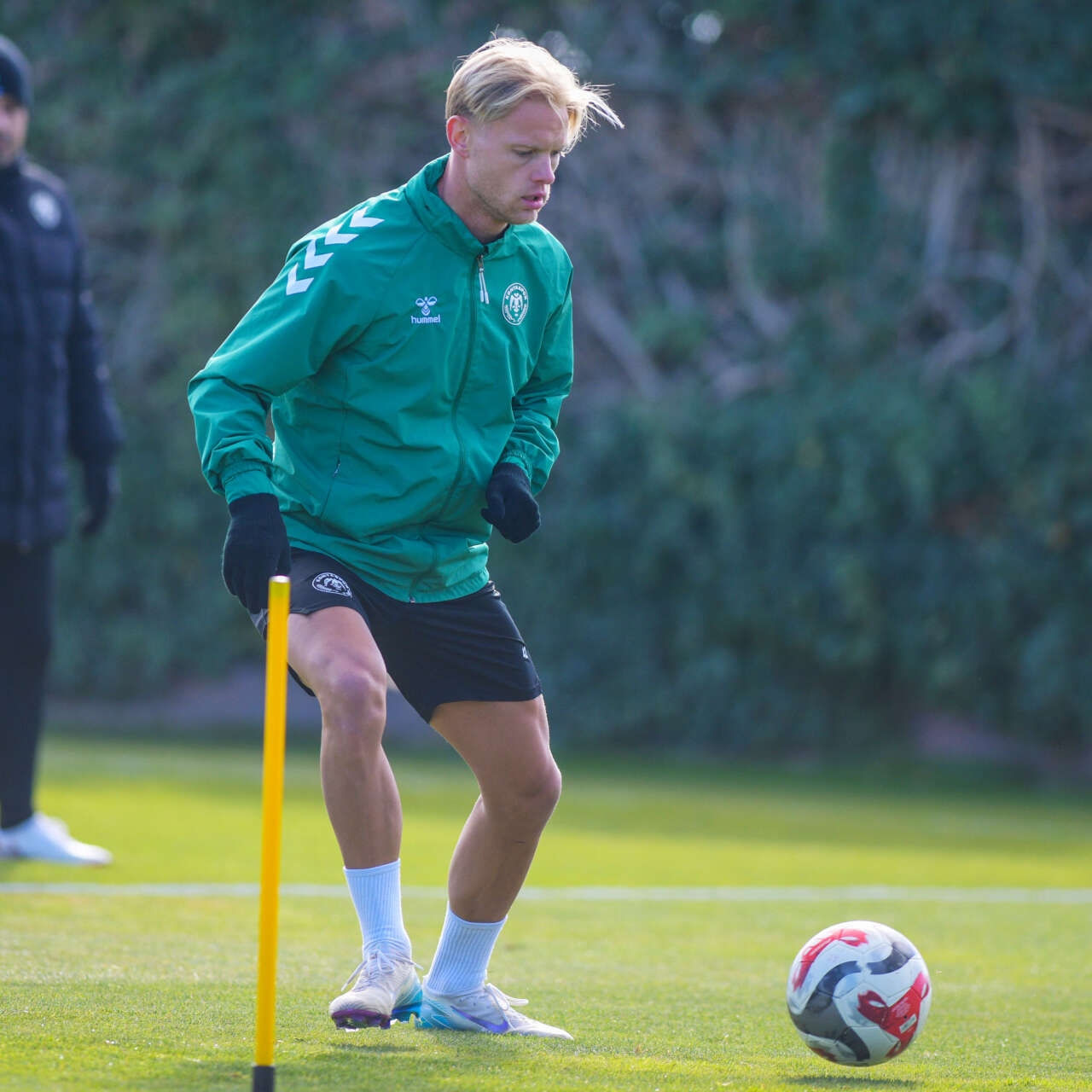 konyaspor-milli-arada-yogun-calisiyor