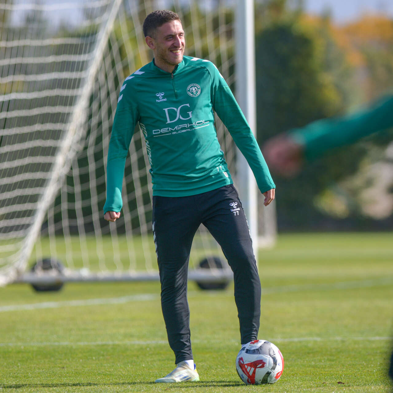 konyaspor-milli-arada-yogun-calisiyor