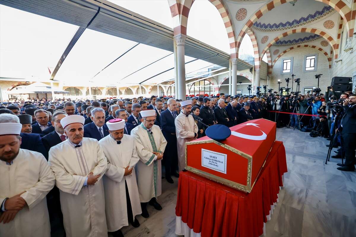 sehit-hava-pilot-yarbay-gokhan-korkmaza-aci-veda