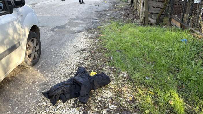 akraba-kavgasi-mahalleyi-savas-alanina-dondurdu-cok-sayida-yarali-var