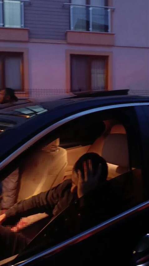 ihanetin-sonu-kanli-bitti-koca-eski-esini-yaralayip-arkadasini-oldurdu