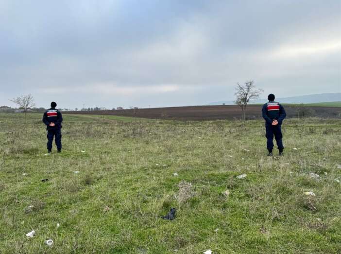 mantar-ararken-patlamamis-top-mermisi-buldular