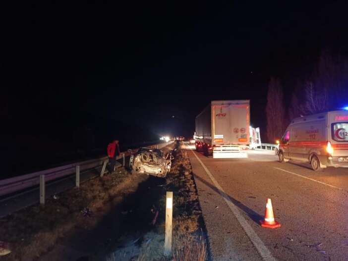 otostopla-bindigi-arac-takla-atti-yunus-anat-oldu-corum-sungurlu