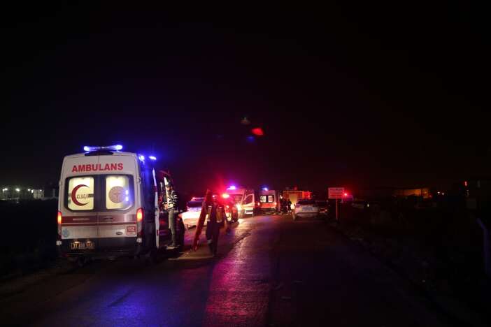 polisten-kacti-nehre-dustu-aractan-cikanlar-sasirtti