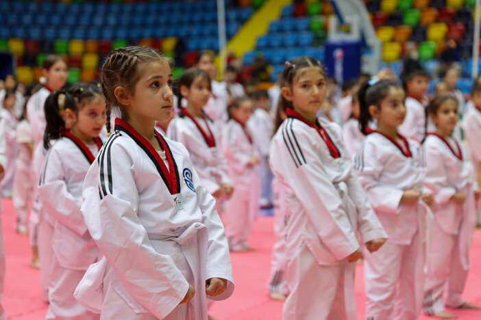 turkiyenin-en-buyugu-olacak-konyada-aciliyor