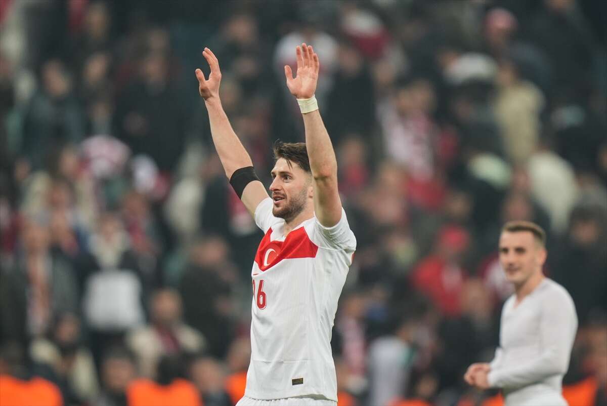 bes-isim-a-milli-takim-kadrosundan-cikarildi