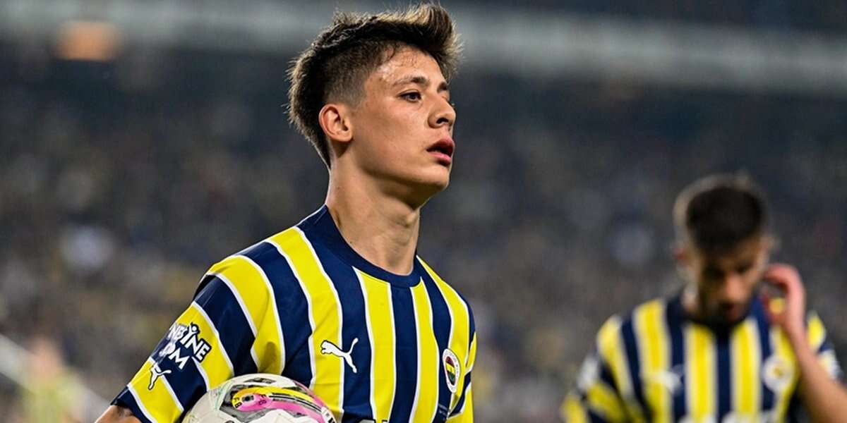 ingiliz-devi-arda-gulerin-pesinde