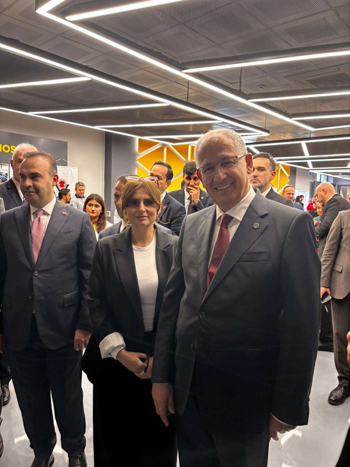 kocaeli-universitesi-bilimpark-ve-milli-teknoloji-atolyesi-acildi