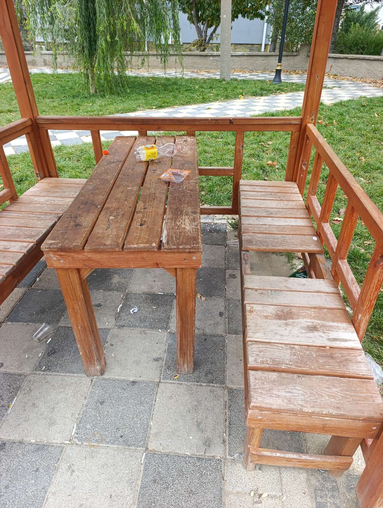 konyada-sehidimizin-ismini-tasiyan-parka-yapilan-muhtari-cileden-cikardi-aksehir-yarenler-mahallesi-sehit-selcuk-ozer-parki