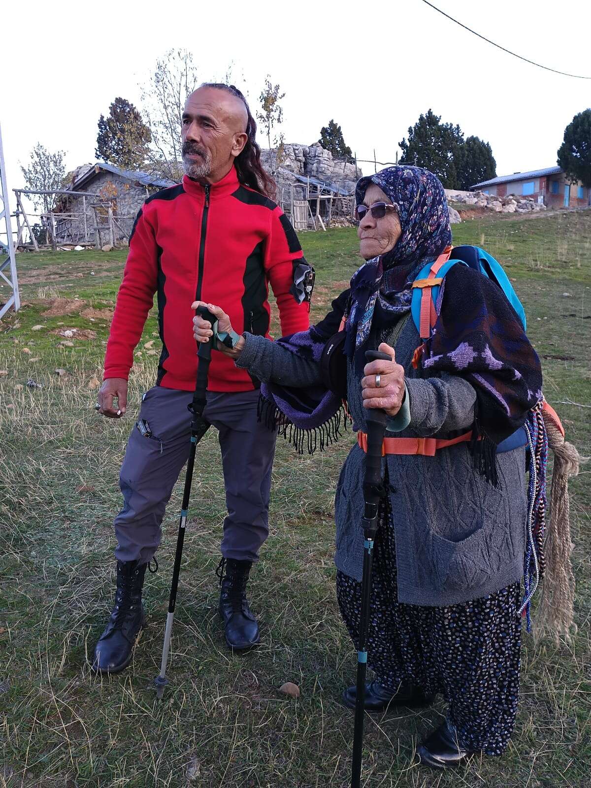 yas-79-enerji-zirvede-esme-teyze-konyanin-yukseklerini-fethetti