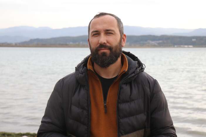 golde-esrarengiz-goruntu-sebebi-merak-konusu-oldu