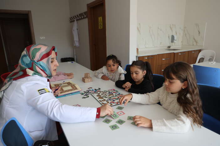 konyali-gencler-gelecege-komekle-hazirlaniyor