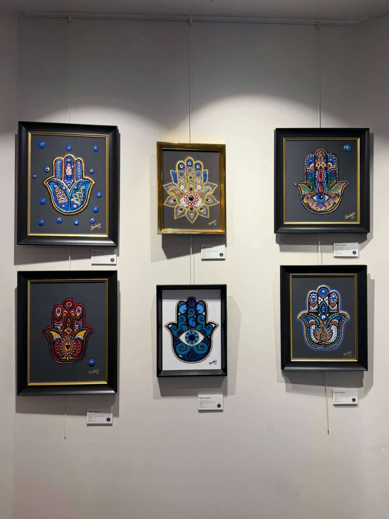 kullerinden-dogan-umut-sergisi-sanatseverlerle-bulustu