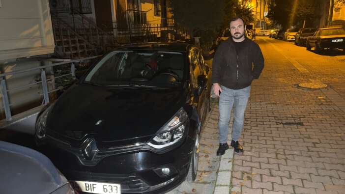 aracin-icindeki-bebege-aldiris-etmeden-saldirdi-bakan-yerlikaya-mudahale-etti