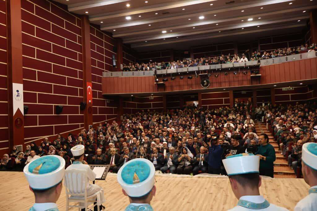 konya-aksehirde-22-ogrenci-hoca-ve-aileleri-icin-gurur-gunu