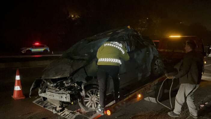 taklalar-atan-aractan-sag-cikti